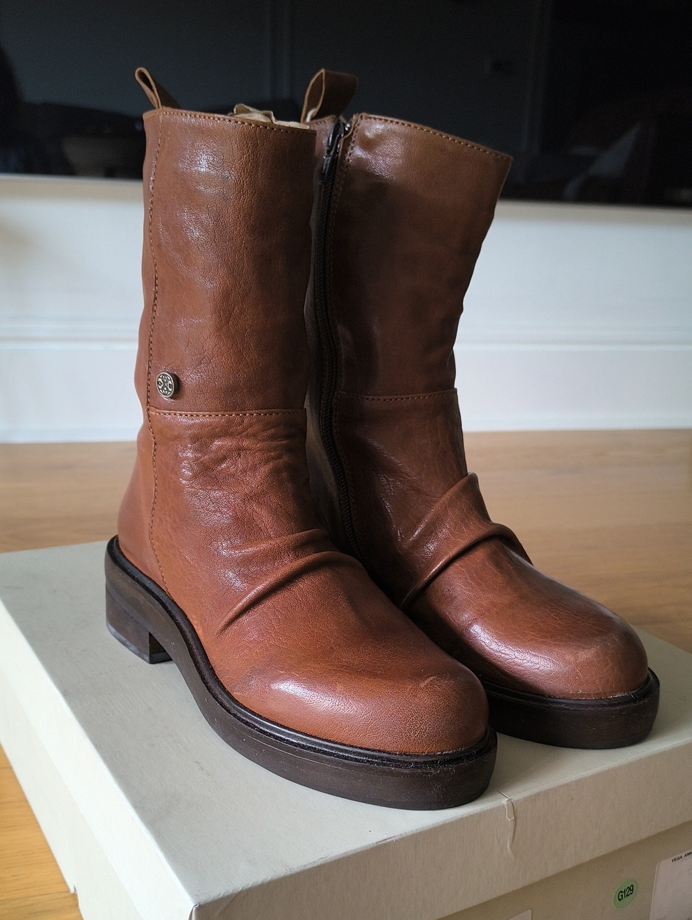 Women’s Brown Leather Mid-Calf Heeled Boots Made In Italy Size 36/6